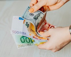 Евро бьет рекорд: каким будет курс валют 21 января