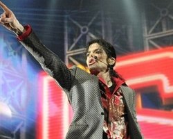 Вышел первый сингл Джексона из посмертного альбома (видео)