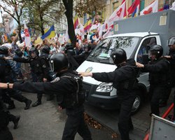 Милиция закупит комфортные автозаки к Евро-2012