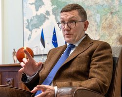 Естонія підтримала удари України по РФ, але закликала не "розкидати" уламки над ЄС, — ЗМІ