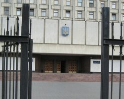 Высший админсуд окончательно исключил фамилии Тимошенко и Луценко из бюллетеней