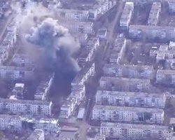 Працювала вчителькою географії: удар по російському штабу з БПЛА коригувала жінка (відео)