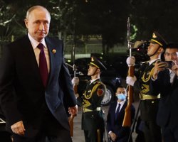 Дискредитують США: Путін разом з Китаєм "заробить" на війні Ізраїлю проти ХАМАС, — ЗМІ