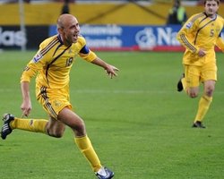 Назаренко подписал контракт с Таврией