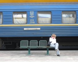 Укрзалізниця нарастила продажи электронных ж/д билетов в 4 раза