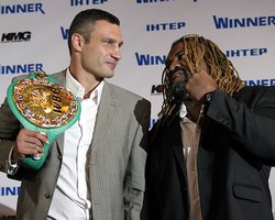 Поединок Кличко - Бриггс покажут в 110 странах