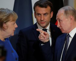 Ищут "своего человека" для Путина: в ЕС рассматривают трех переговорщиков, — Politico
