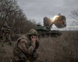 "Это война": Данилов заявил, что в выходе ВСУ из Авдеевки нет "ничего катастрофического" (видео)