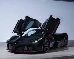 Ексклюзив за $6 мільйонів: на продаж виставили унікальний Ferrari зірки "Формули-1" (фото)