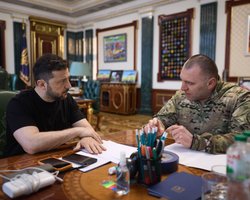 "Поруч з управлінням ФСБ": Зеленський повідомив нові подробиці операції "Павутина" (відео)