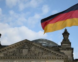 Германия рассматривает возможность отправки в Украину еще 2700 зенитных ракет, – Reuters