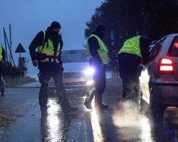 РФ могла підлаштувати падіння ракети, щоб посварити Польщу та Україну, — прем'єр Моравецький