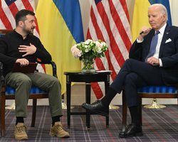 Замість НАТО: які гарантії запропонують США для України в безпековій угоді