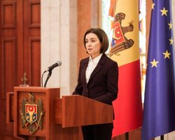 Бажають втягнути в конфлікт. Президентка Молдови висловилася про вибухи у Придністров'ї (відео)