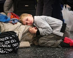 Германия закрыла часть аэропортов из-за пепла