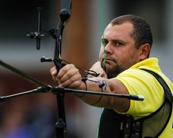 Стрельба из лука. Украина легко прошла хозяев Олимпиады