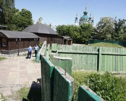 Пикет у Десятинной церкви пытались заглушить колоколами