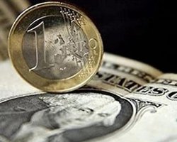 Евро подешевел на межбанке