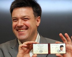 Тягнибок собирается сказать президенту России: "Превед, Медвед"