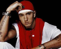 Эминем назвал себя богом рэпа в новом сингле