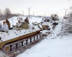 Формують три плацдарми: ЗС РФ готуються захопити всю Донецьку область, — ексречник Генштабу