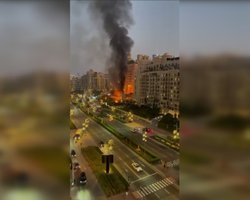 Иран массированно атакует ОАЭ: произошел прилет возле известного отеля, есть жертва и раненые (видео)