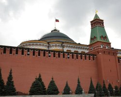 "Авантюристы и бандиты": у Лаврова обвинили Запад в атаке БПЛА на Кремль