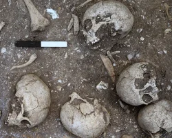 Моторошна знахідка: археологи виявили братську могилу часів вікінгів та останки велетня (фото)