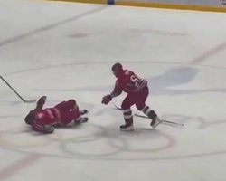 Падение Лукашенко: белорусский хоккеист наехал на своего президента (видео)