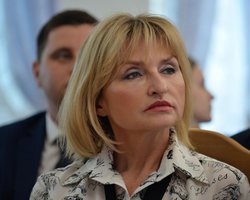 Военное положение в Украине: у президента объяснили, что это дало стране