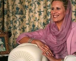 Жена и дочь Каддафи скрываются в Беларуси, - ТВ