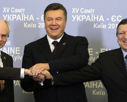ЕС отреагировал на торговый спор Украины и РФ, назвав неприемлемыми экономические угрозы Москвы