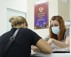 Ненужная привилегия. Как Россия заставляет получать паспорта на оккупированных территориях