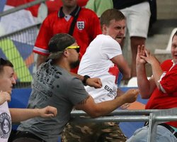 Британия ищет след Кремля в драках российских ультрас на Евро-2016