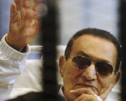Сегодня в Египте возобновится суд над Мубараком