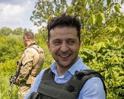 "Фейков станет меньше": Зеленский в третий раз за день высказался о закрытии телеканалов