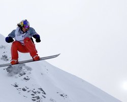 Чешская сноубордистка победила в "ски кросс" на Олимпиаде