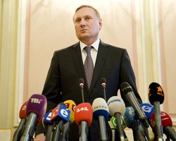 Ефремов призвал кандидатов от ПР прекратить все тяжбы с оппонентами