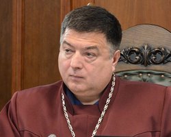 "Тупицкий уже не может быть главой КСУ. Но он пока этого не признает", - ОП