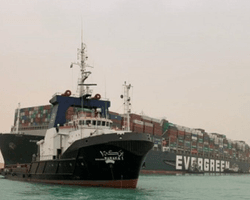 Блокировка Суэцкого канала помогла владельцам нефтяных танкеров выйти из убытков