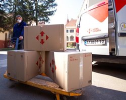 "Новая почта" выделила 25 000 000 грн  медучреждениям нашей страны