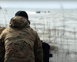 "Первый дрон — хулиган, завязывает бой": в спецподразделении ГУР раскрыли тактику Magura V5 (видео)