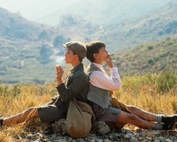 Курение в подростковом возрасте вредит мозгу, - ученые