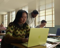 Найдешевший ноутбук Apple пройшов тест на продуктивність: що він показав (фото)