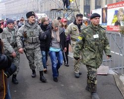 Парубий предлагает легализовать Самооборону Майдана