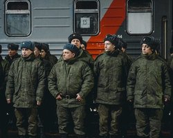 "Хотят списать": выживших после удара по Макеевке собирались отправить в бой, — СМИ