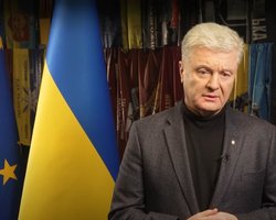 "Победил не здравый смысл": Порошенко отреагировал на санкции СНБО (видео)
