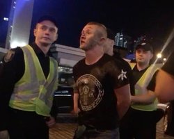 В Киеве хулиганы напали на болельщиков "Ливерпуля"