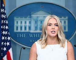 В Белом доме резко ответили на вопрос о приватном звонке Трампа Путину (видео)