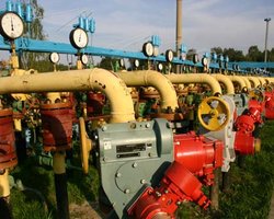 Кремль: обострение российско-украинских отношений не повлияет на газовые контракты